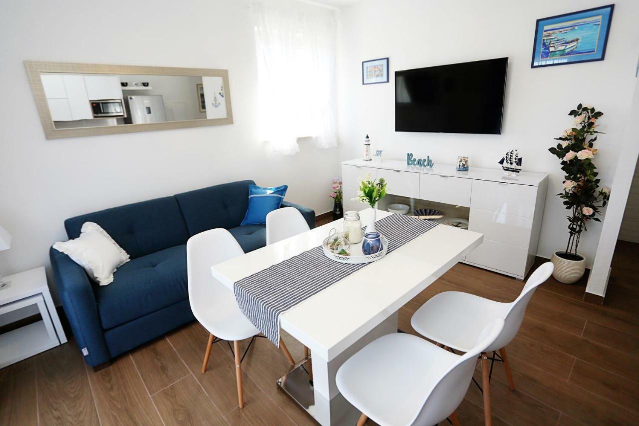 Apartments Romarin Supetar Dış mekan fotoğraf