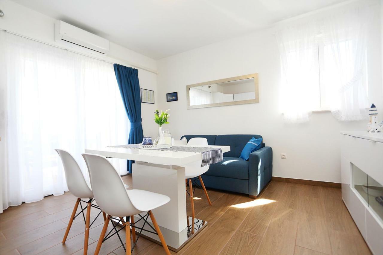 Apartments Romarin Supetar Dış mekan fotoğraf